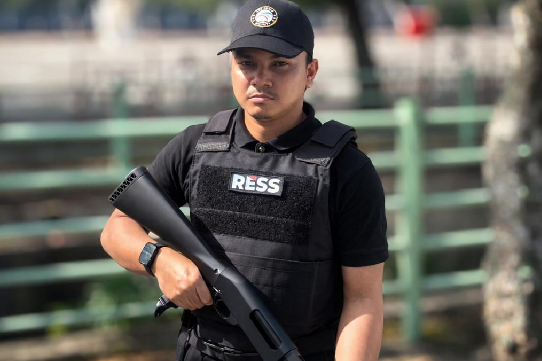 Licensed RESS armed security officer providing professional security services in Malaysia